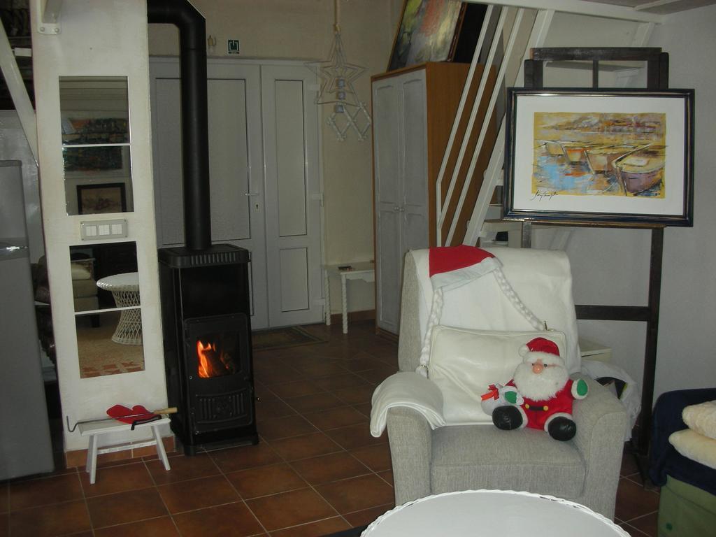 Apartment Croatia Art دراسنيتش الغرفة الصورة