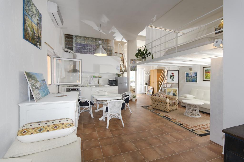 Apartment Croatia Art دراسنيتش الغرفة الصورة