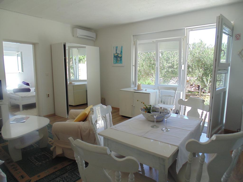 Apartment Croatia Art دراسنيتش المظهر الخارجي الصورة